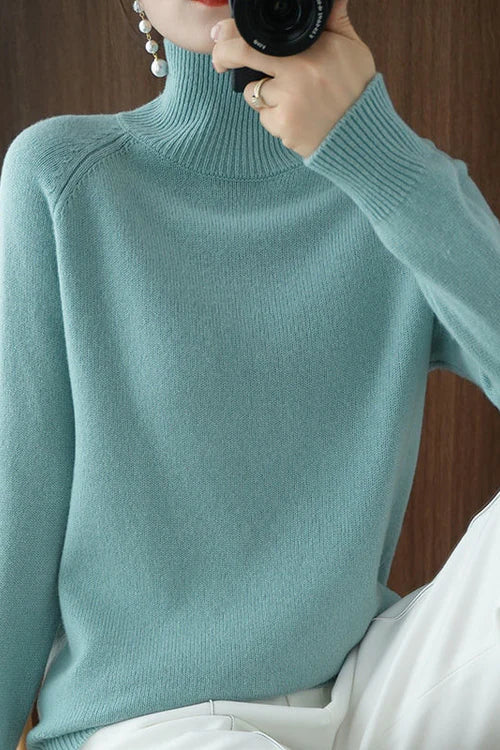 Camilla - turtleneck sweater