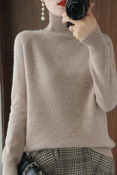 Camilla - turtleneck sweater