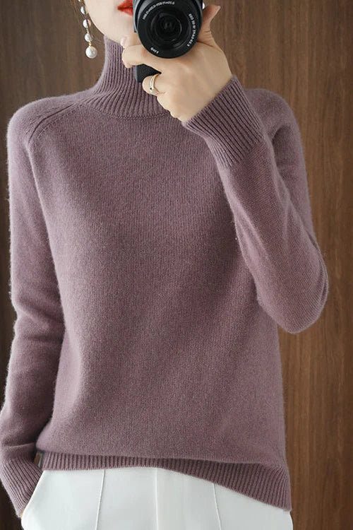 Camilla - turtleneck sweater