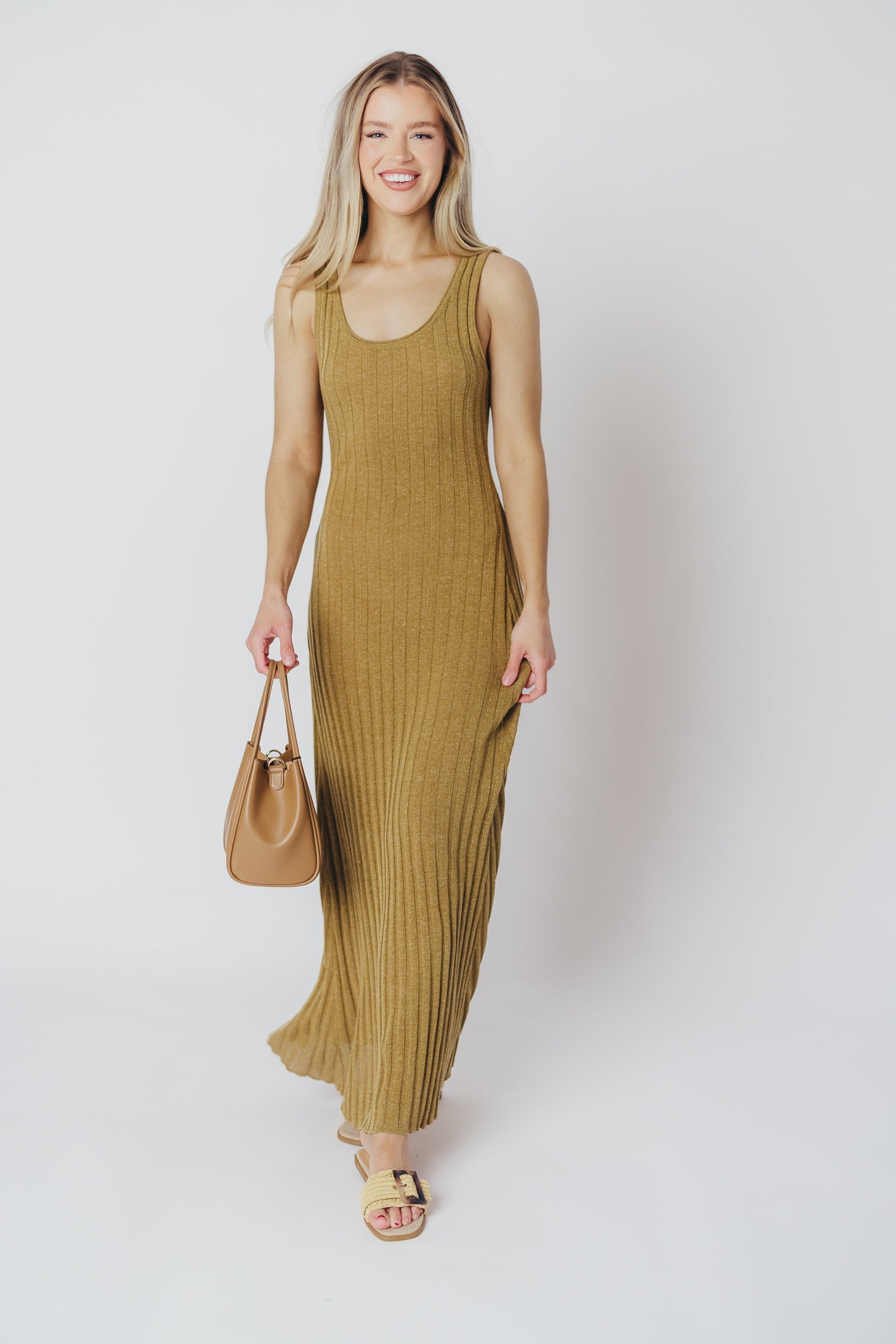 Gidea Knit Maxi Dress in Brown Olive