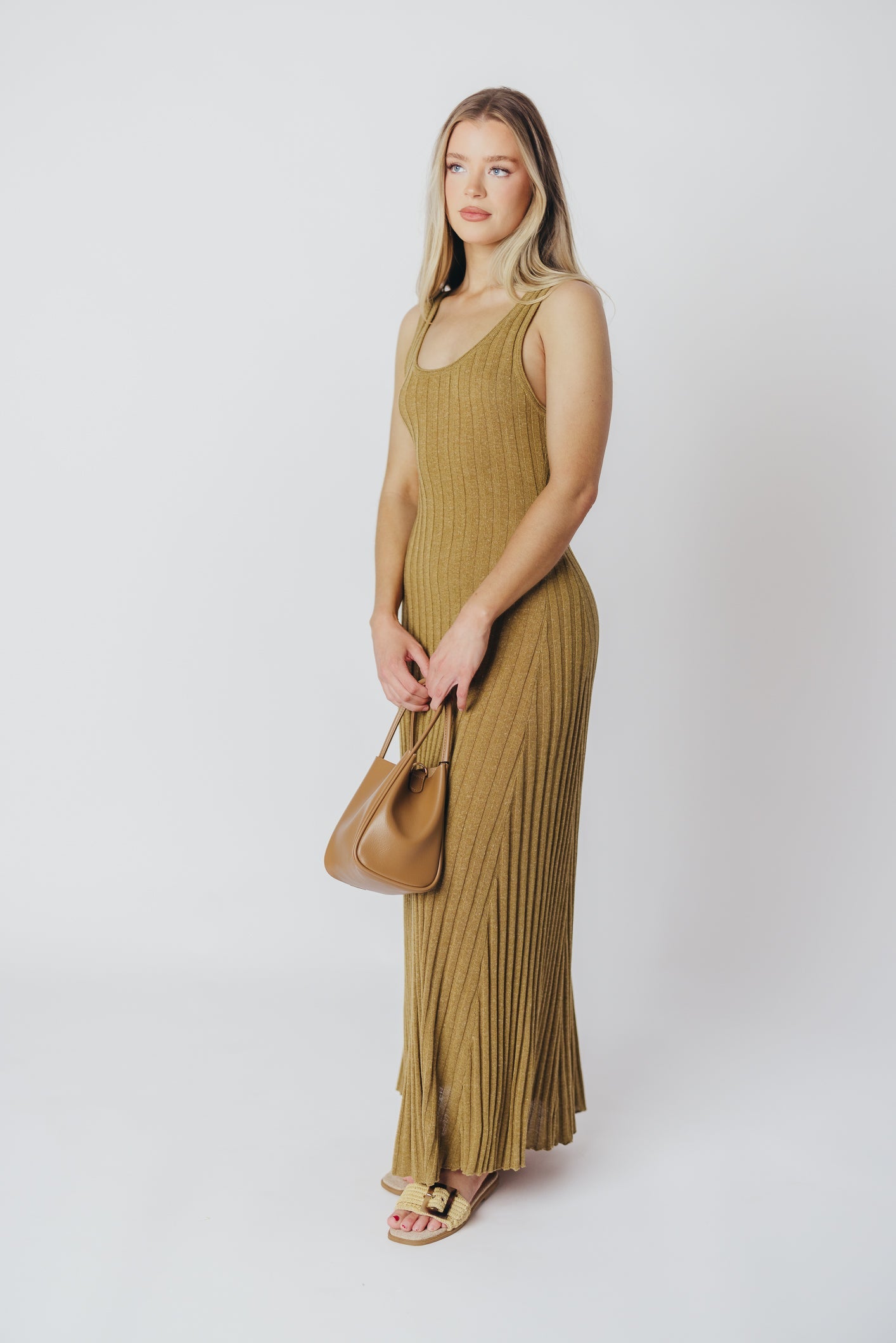 Gidea Knit Maxi Dress in Brown Olive