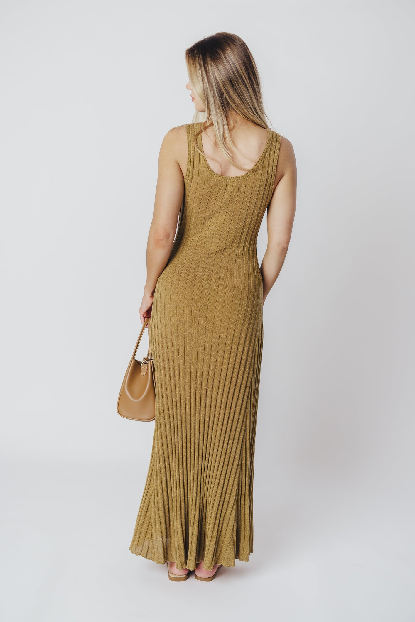 Gidea Knit Maxi Dress in Brown Olive