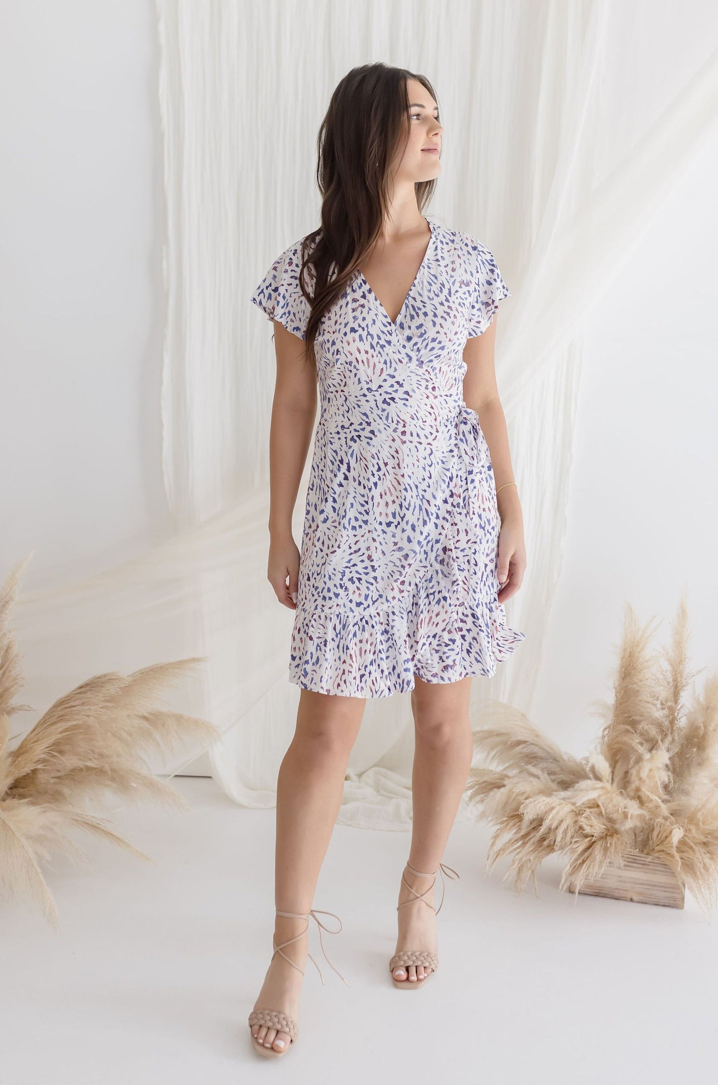 Faye Short Sleeve Abstract Print Wrap Mini Dress White