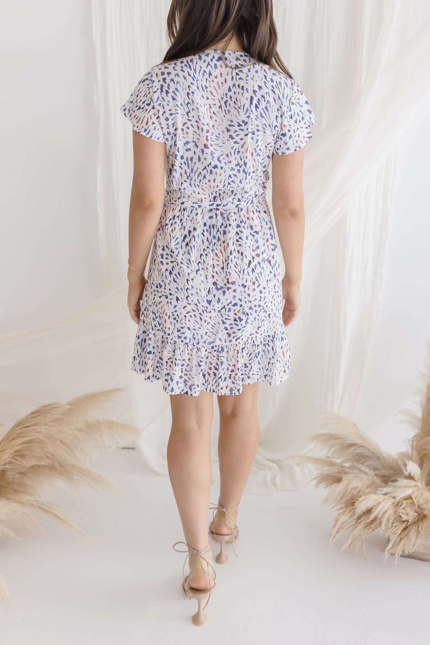 Faye Short Sleeve Abstract Print Wrap Mini Dress White