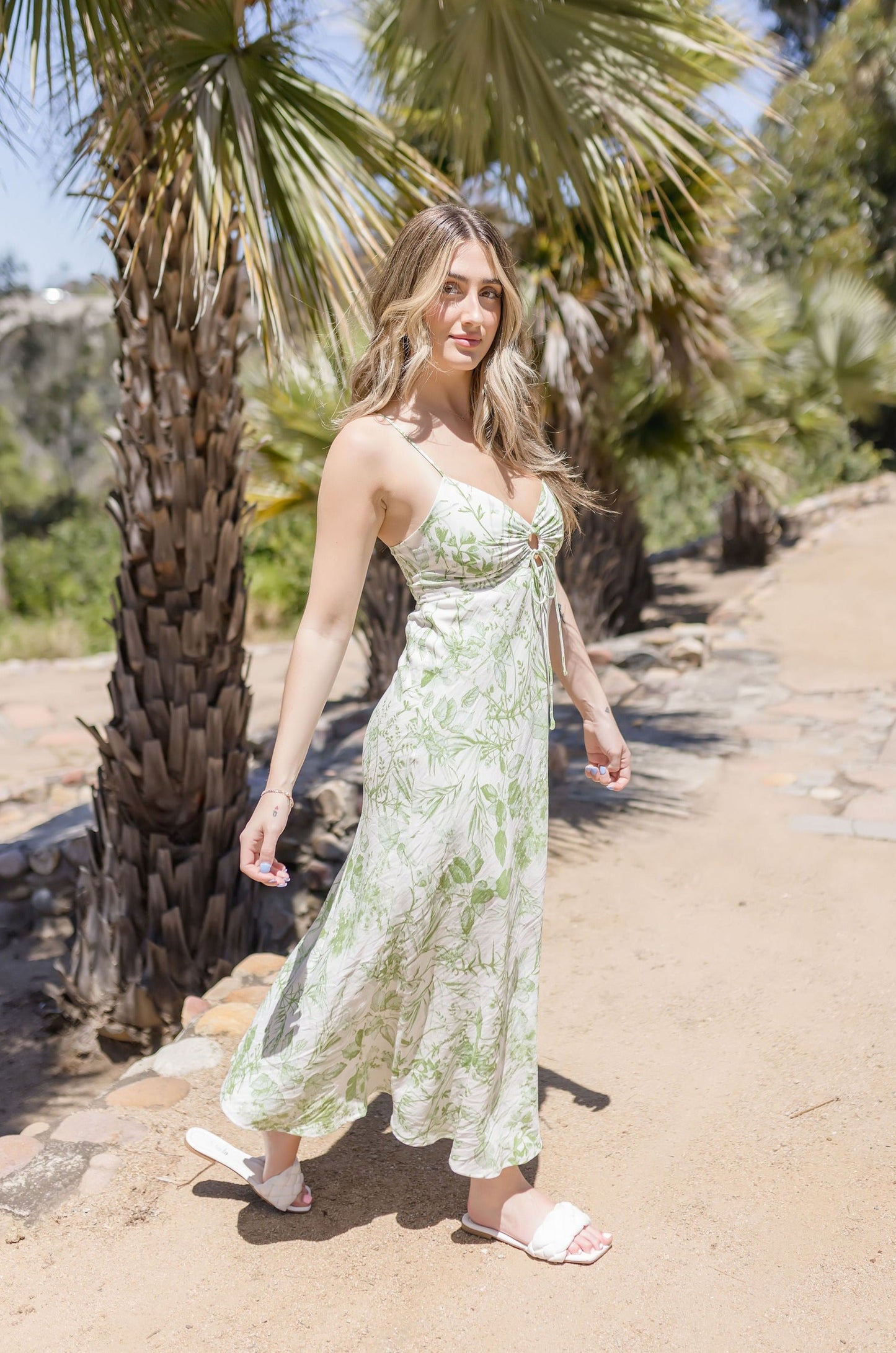 Cameron Sleeveless Tropical Print Midi Dress Green