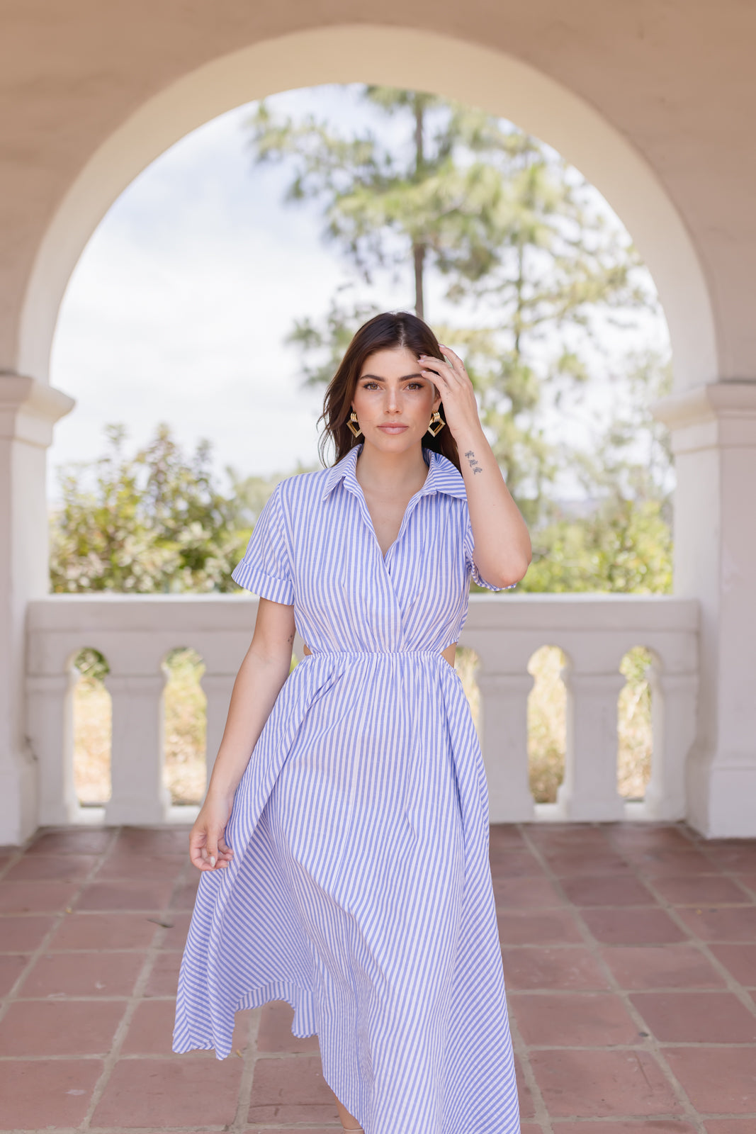 Caelin Short Sleeve Cut Out Stripe Print Midi Dress Blue