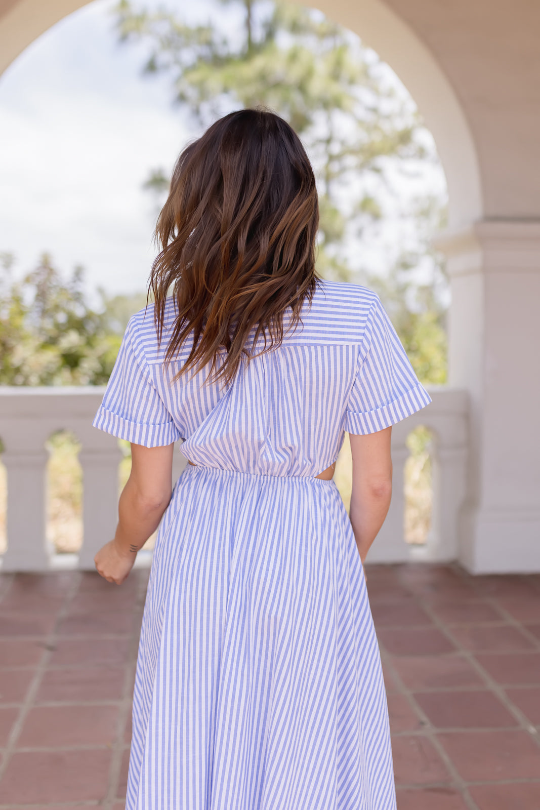 Caelin Short Sleeve Cut Out Stripe Print Midi Dress Blue