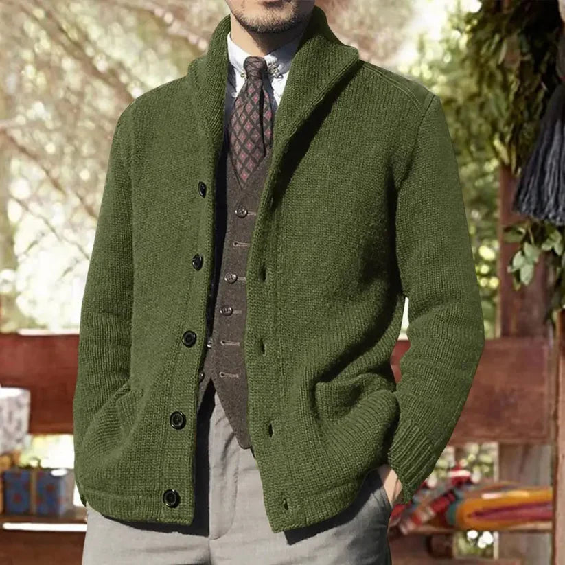Finn – knitted cardigan with shawl collar, button placket, and pockets