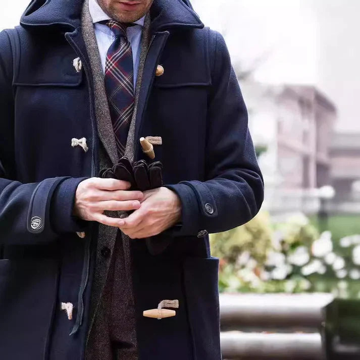 Oskar – wool trench coat with toggle closure and hood