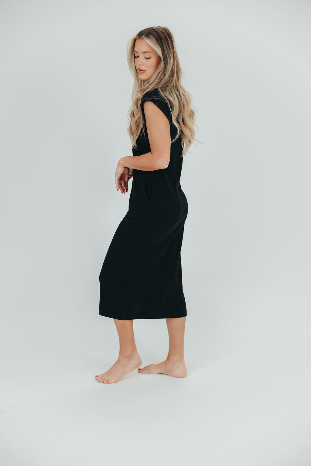 Adeline Mini Ribbed Knit Midi Dress in Black