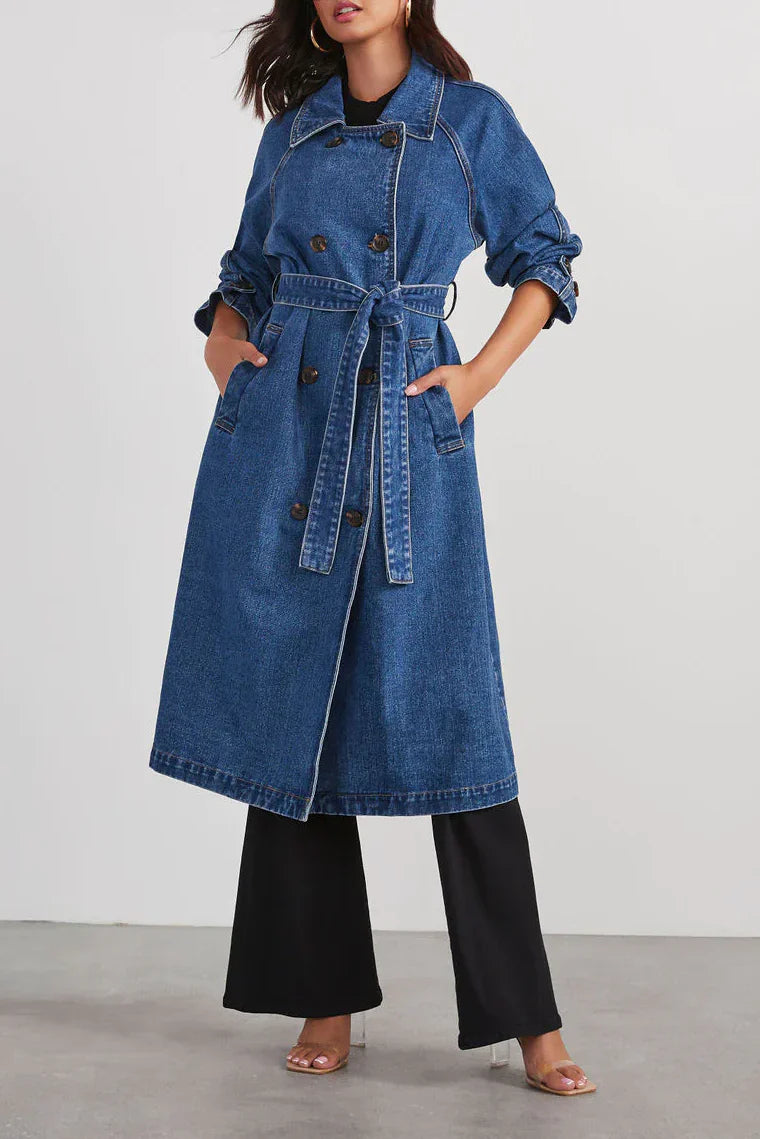 Long buttoned coat with belt – women
