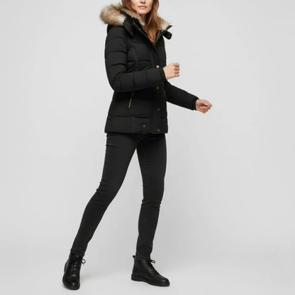 Aurora – warm, lined winter jacket with fur hood and zippered pockets