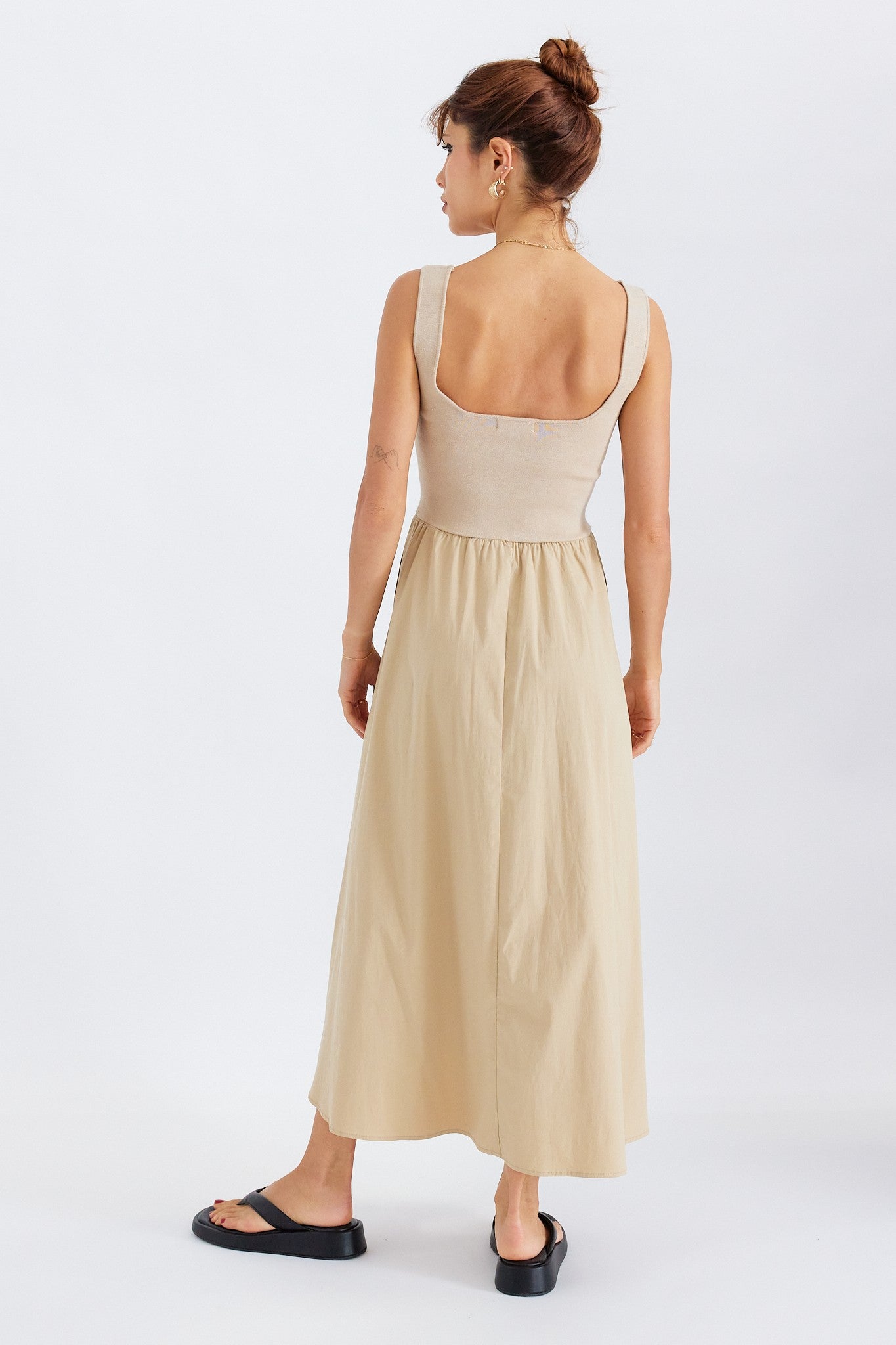 Lucinda Maxi Dress in Khaki