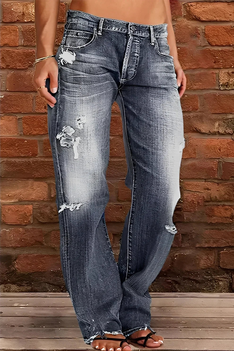 Demetria classic washed low-waist jeans – women