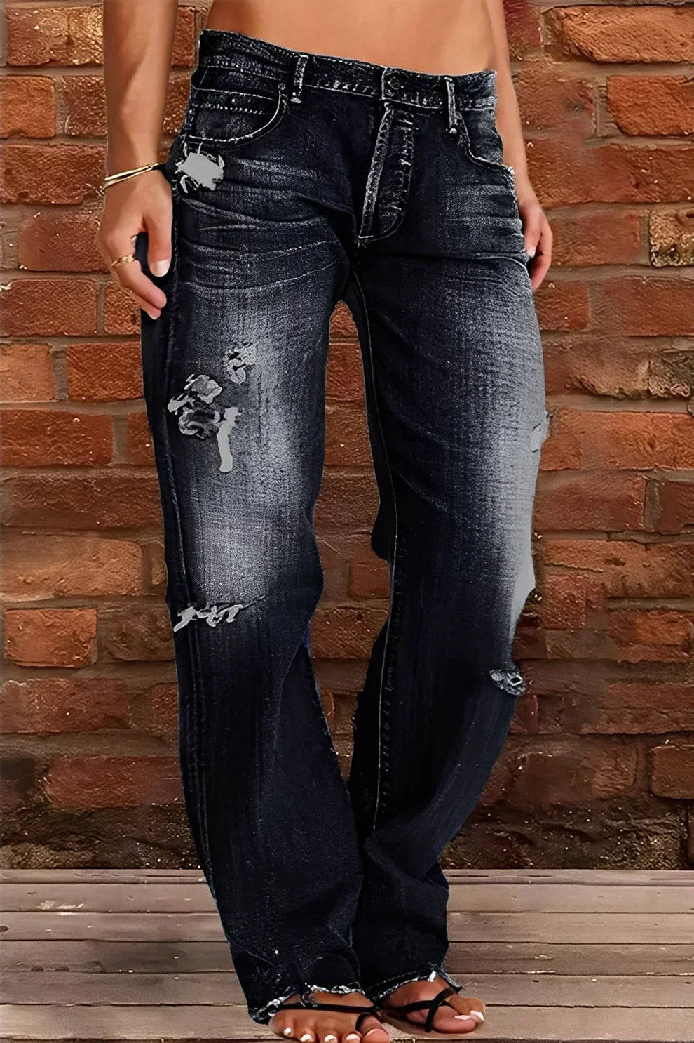 Demetria classic washed low-waist jeans – women