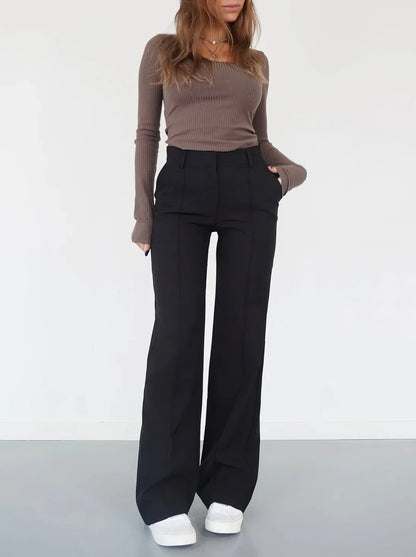 High-waisted chic trousers – elegant women's trousers with a high waist