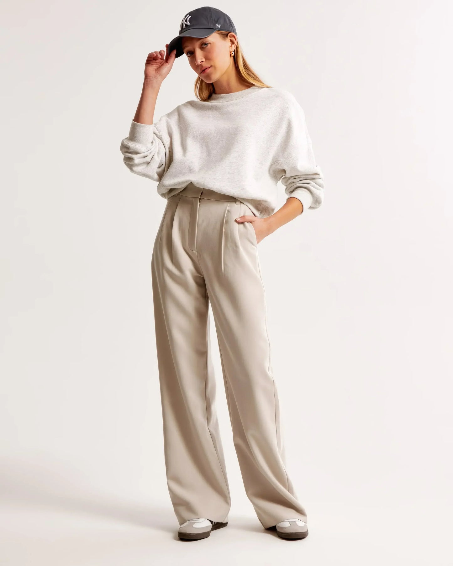 Mia trousers – a relaxed fit for everyday life and the office
