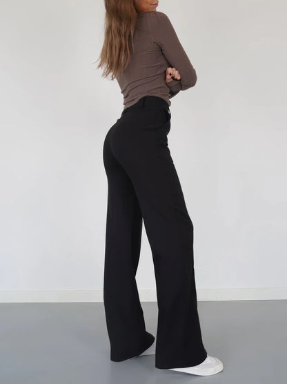High-waisted chic trousers – elegant women's trousers with a high waist