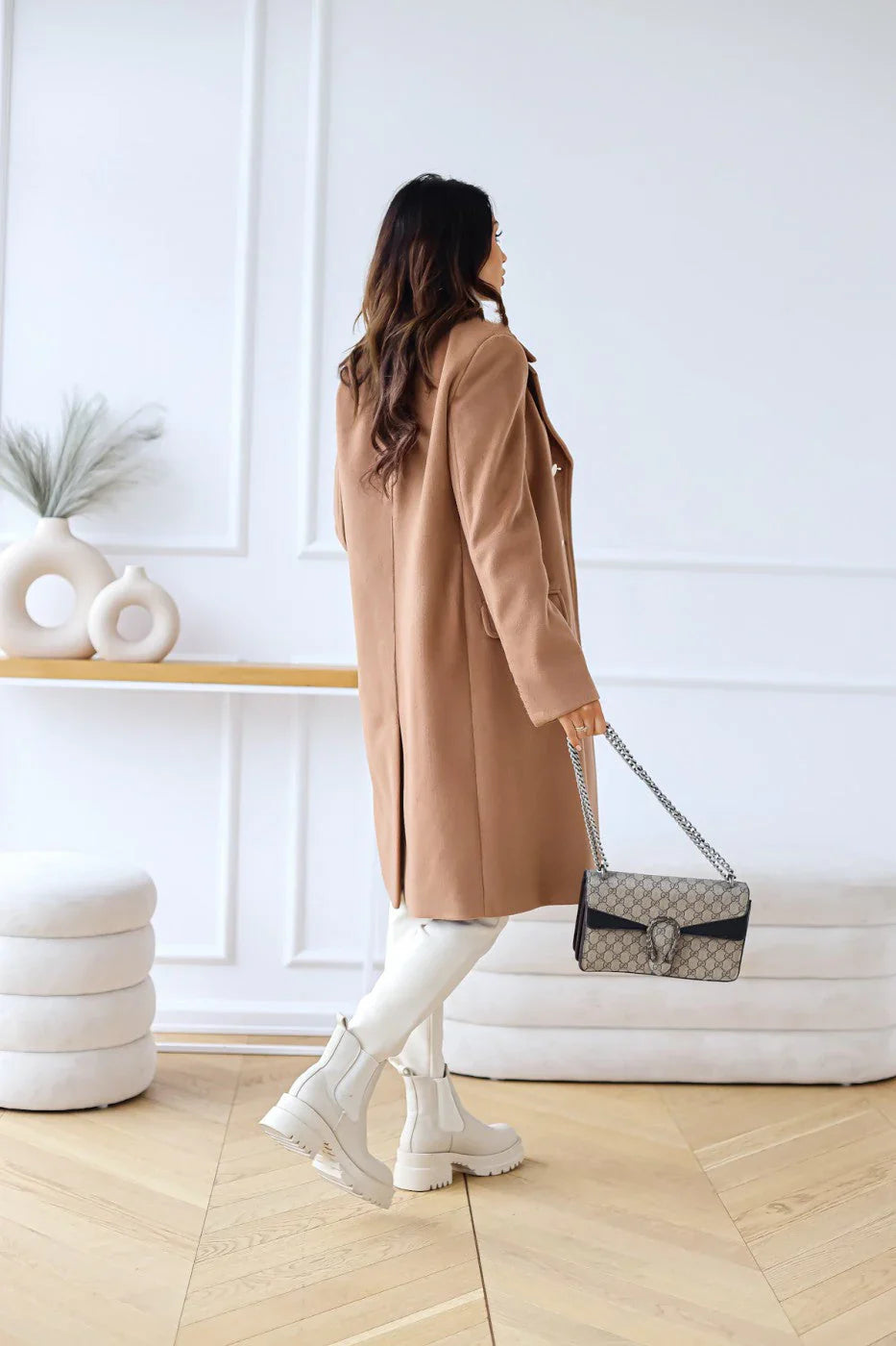 Long double-breasted coat – women