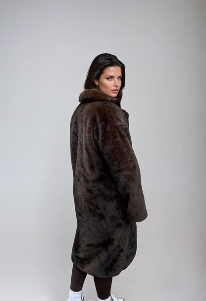 Lucy long faux fur coat – luxurious winter style