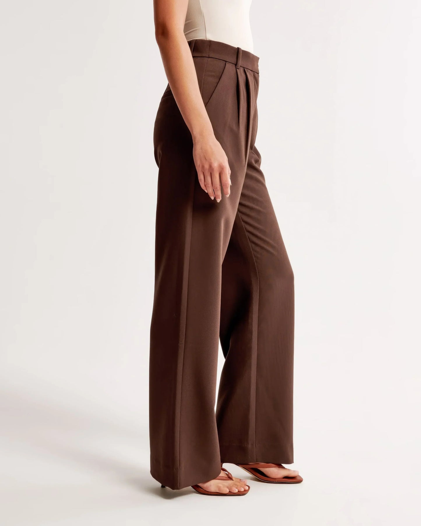 Mia trousers – a relaxed fit for everyday life and the office