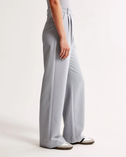 Mia trousers – a relaxed fit for everyday life and the office