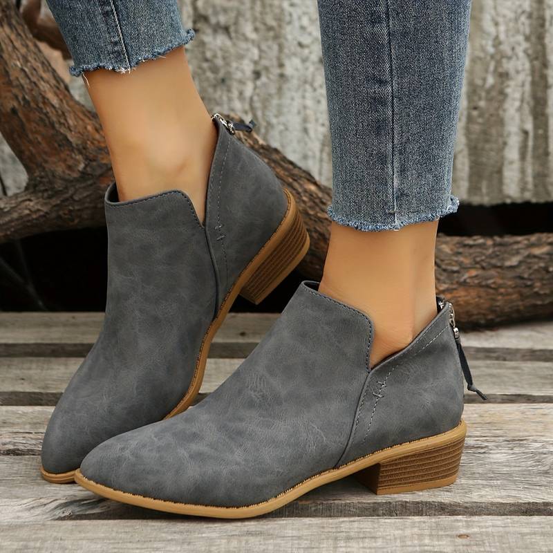 Raquel women's ankle boots: stylish and versatile