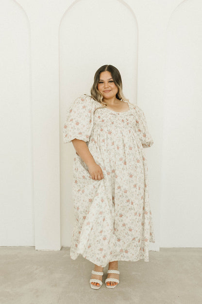 Harlow Maxi Dress in Off-White Floral - Bump Friendly & Inclusive Sizing (S-3XL)