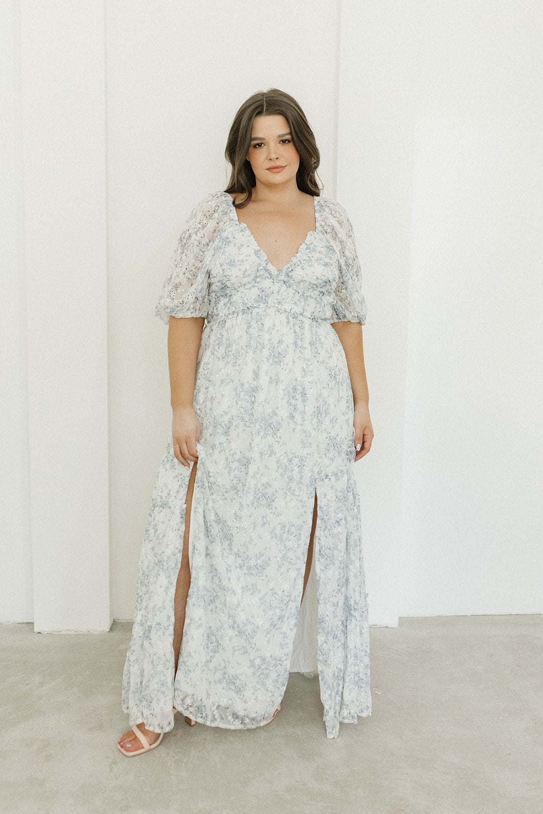 Daphne High Slit Eyelet Detail Maxi Dress in Blue and White Floral - Inclusive Sizing (S-3XL)