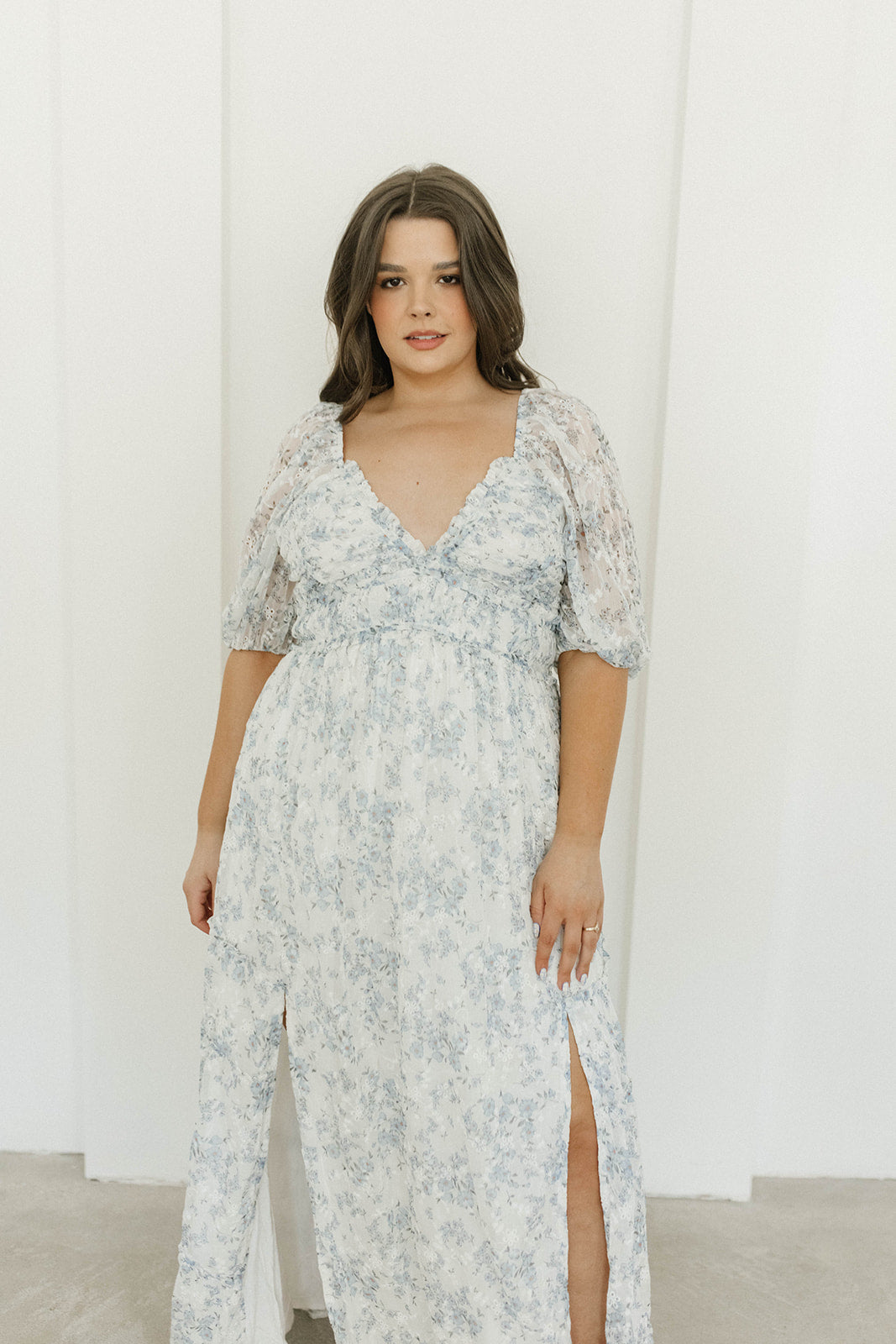 Daphne High Slit Eyelet Detail Maxi Dress in Blue and White Floral - Inclusive Sizing (S-3XL)