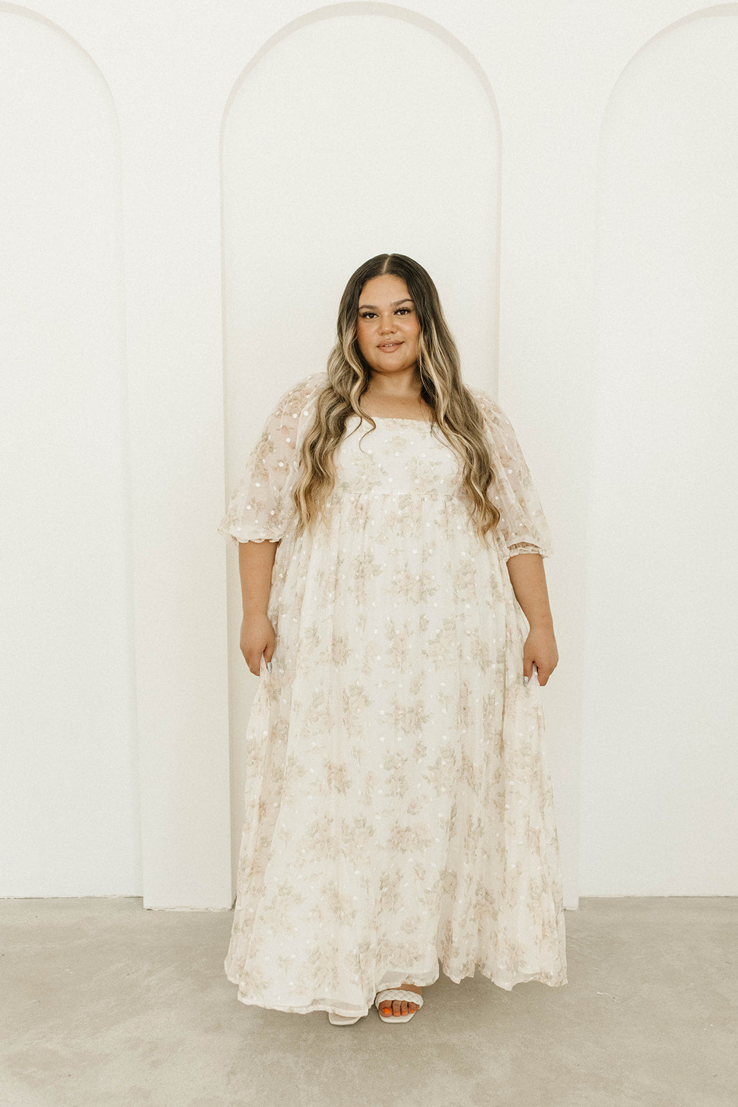 Mona Maxi Dress with Smocking in Cream Floral - Bump Friendly & Inclusive Sizing (S-3XL)