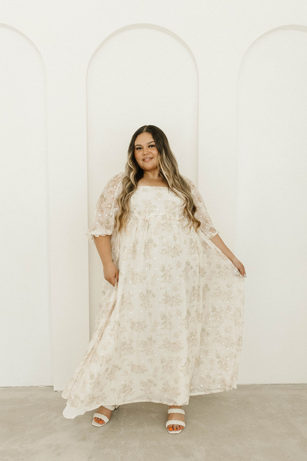 Mona Maxi Dress with Smocking in Cream Floral - Bump Friendly & Inclusive Sizing (S-3XL)