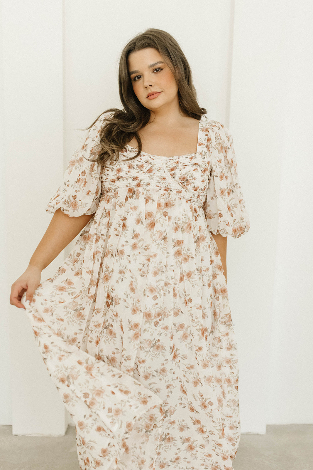 Harlow Maxi Dress in Ivory Floral - Bump Friendly & Inclusive Sizing (S-3XL)