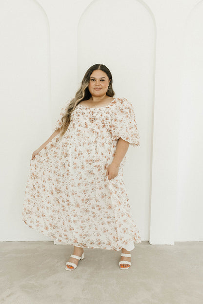 Harlow Maxi Dress in Ivory Floral - Bump Friendly & Inclusive Sizing (S-3XL)