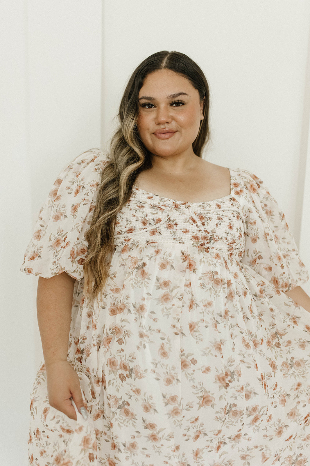 Harlow Maxi Dress in Ivory Floral - Bump Friendly & Inclusive Sizing (S-3XL)