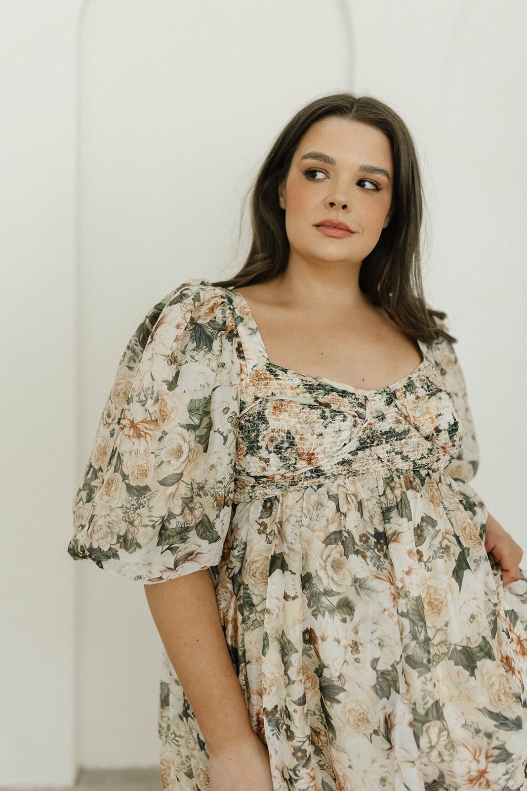 Harlow Maxi Dress in Champagne Floral - Bump Friendly & Inclusive Sizing (S-3XL)