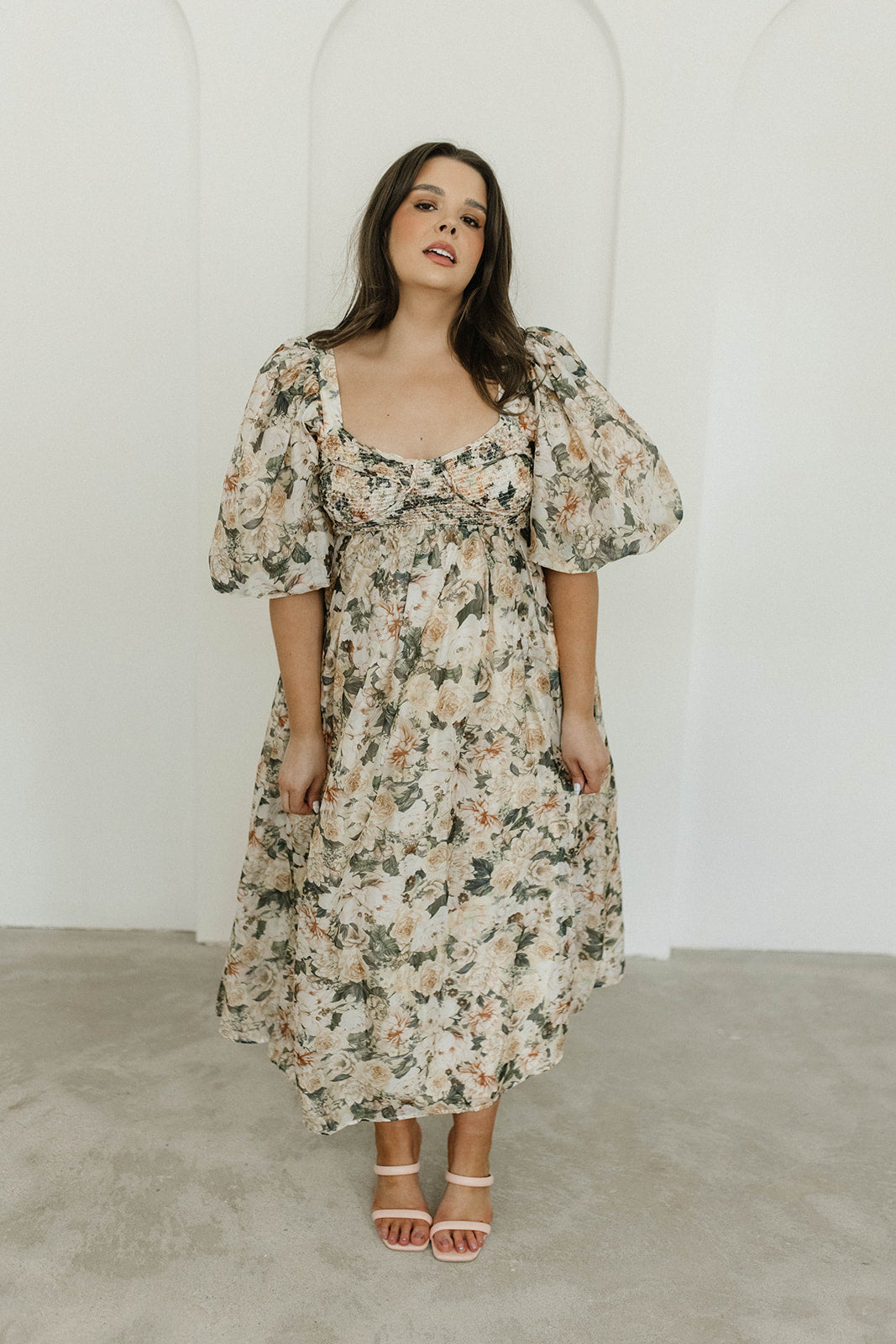 Harlow Maxi Dress in Champagne Floral - Bump Friendly & Inclusive Sizing (S-3XL)