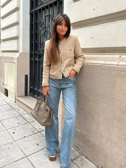 Elegant cropped tweed jacket – women