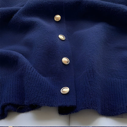 Merla relaxed pullover coat with round neck – women