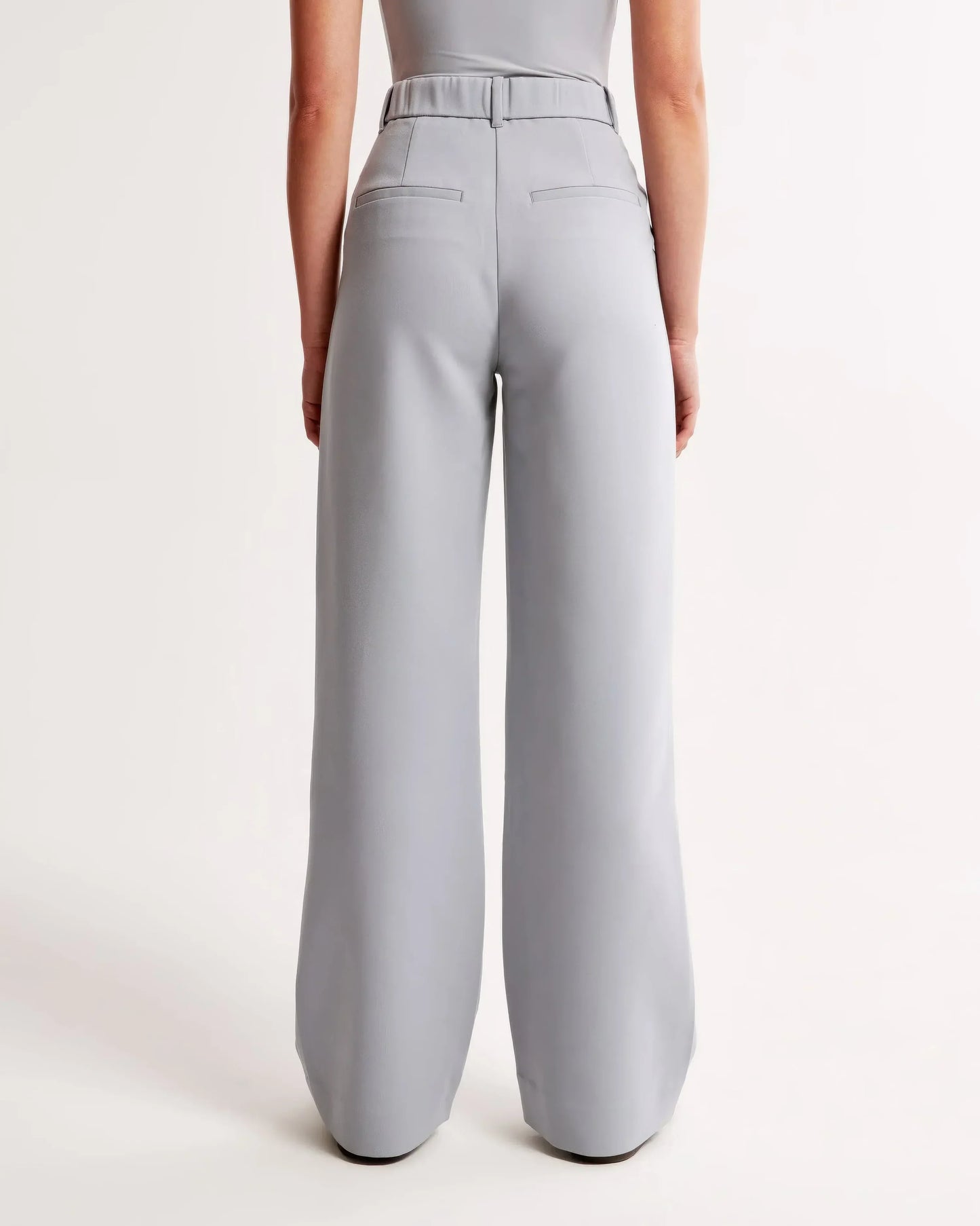 Mia trousers – a relaxed fit for everyday life and the office