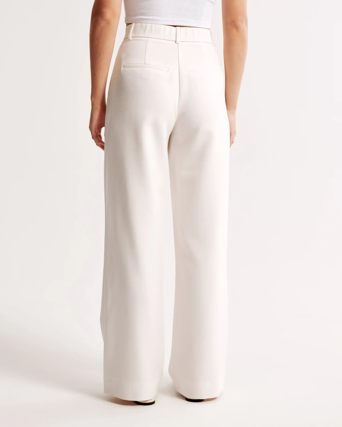 Mia trousers – a relaxed fit for everyday life and the office