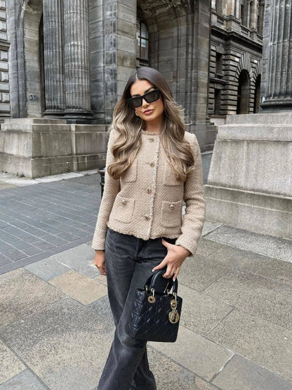 Elegant cropped tweed jacket – women