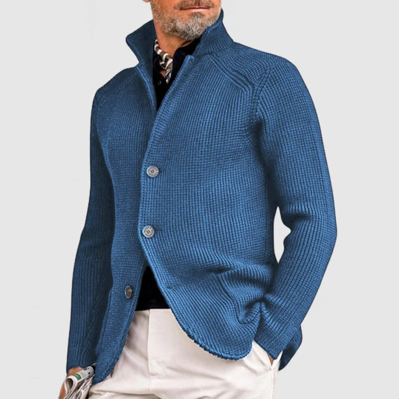 Emil – knitted cardigan with long sleeves and a classic cut
