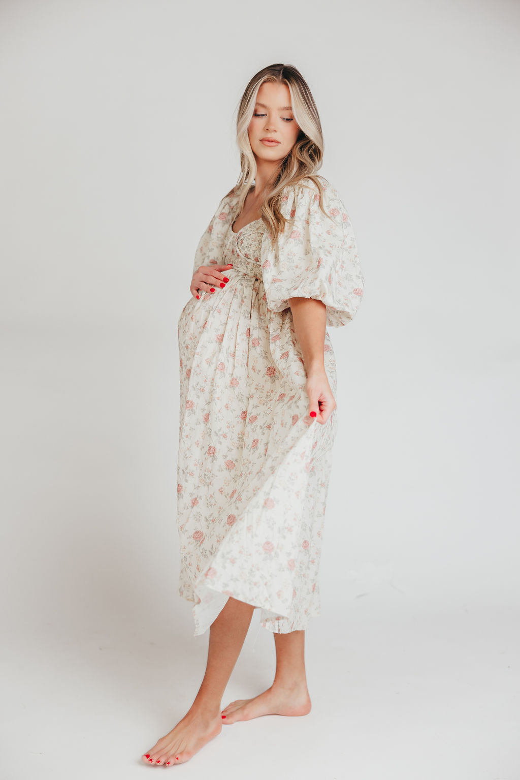 Harlow Maxi Dress in Off-White Floral - Bump Friendly & Inclusive Sizing (S-3XL)