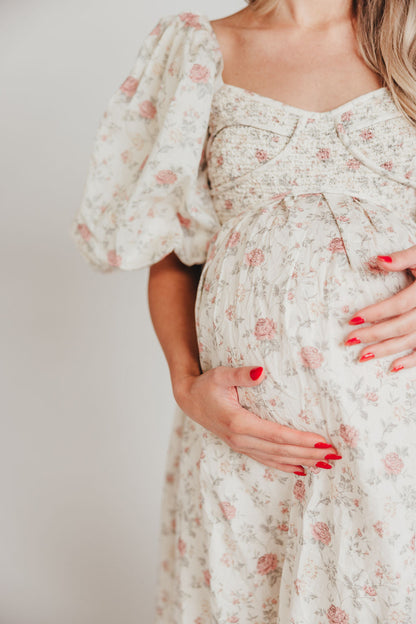 Harlow Maxi Dress in Off-White Floral - Bump Friendly & Inclusive Sizing (S-3XL)