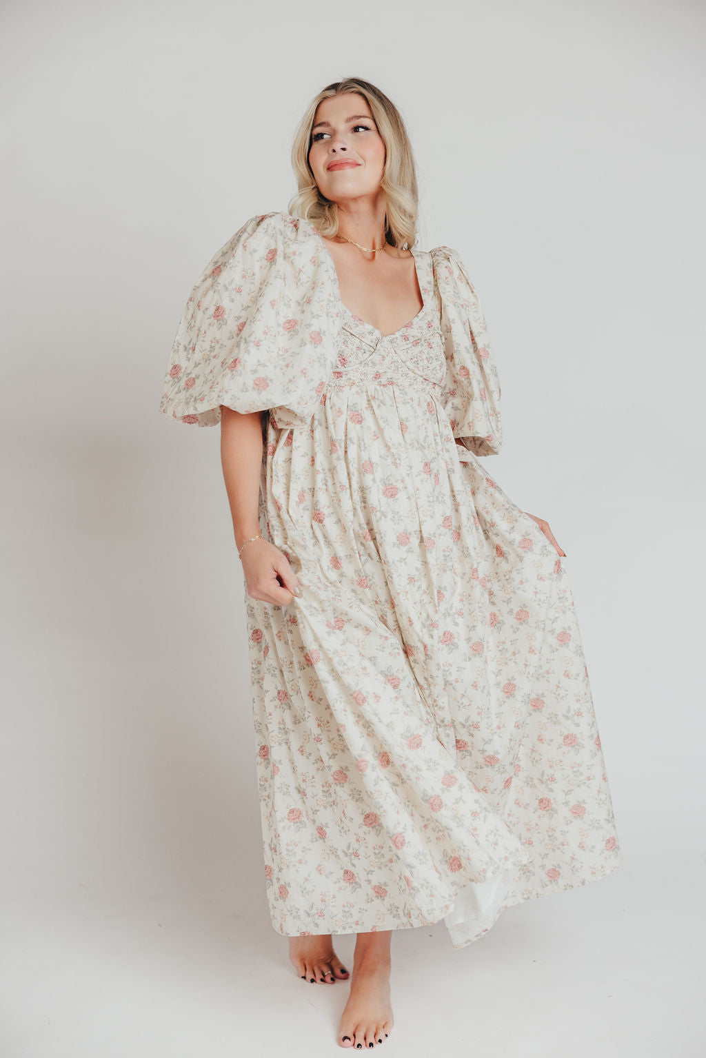 Harlow Maxi Dress in Off-White Floral - Bump Friendly & Inclusive Sizing (S-3XL)