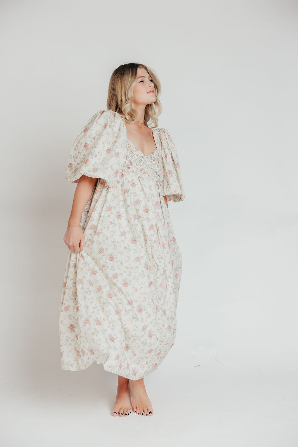 Harlow Maxi Dress in Off-White Floral - Bump Friendly & Inclusive Sizing (S-3XL)