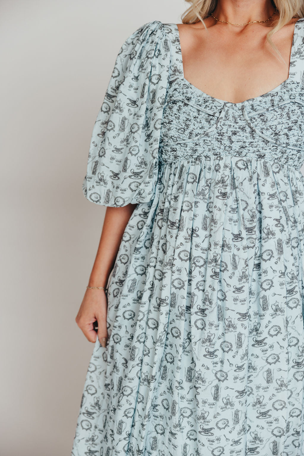 Harlow Maxi Dress in Blue Vintage Tea - Bump Friendly & Inclusive Sizing (S-3XL)