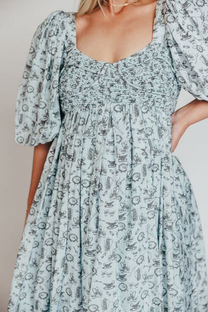 Harlow Maxi Dress in Blue Vintage Tea - Bump Friendly & Inclusive Sizing (S-3XL)