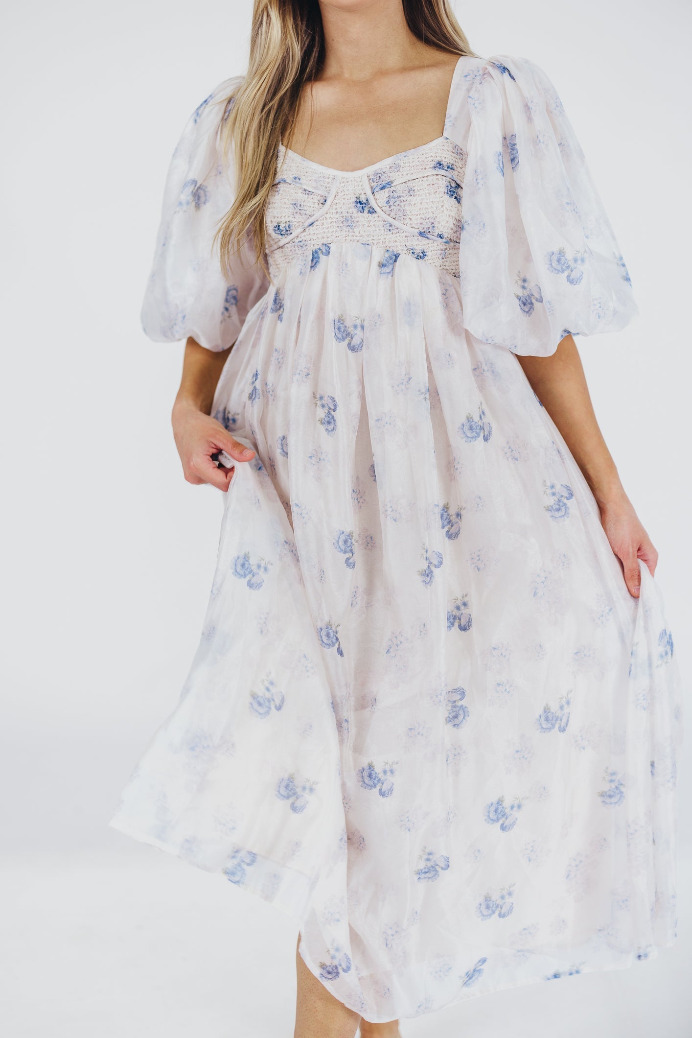 Harlow Maxi Dress in Muted Blue Floral - Bump Friendly & Inclusive Sizing (S-3XL)